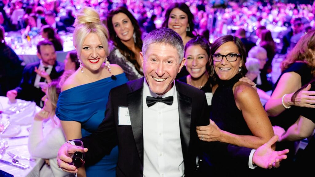 Guests celebrating together at a Mary Free Bed Foundation gala