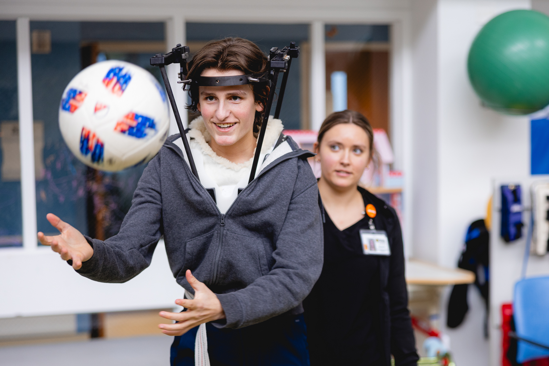 Spinal cord injury patient graduation at Mary Free Bed Kids