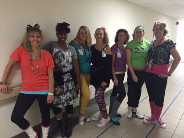 80s patient therapsist team