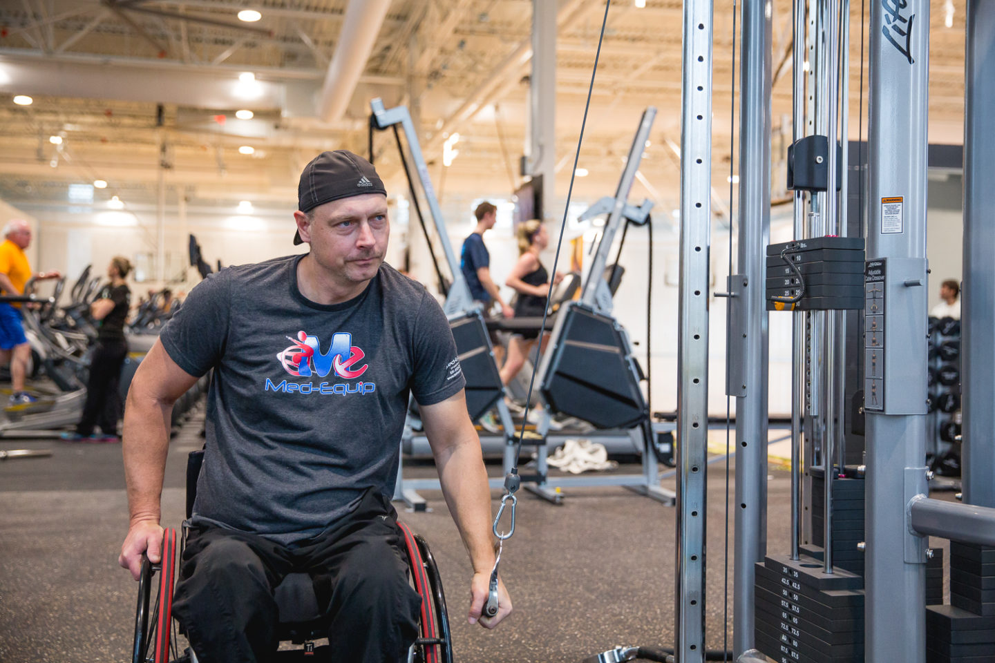 Pat Besta working out