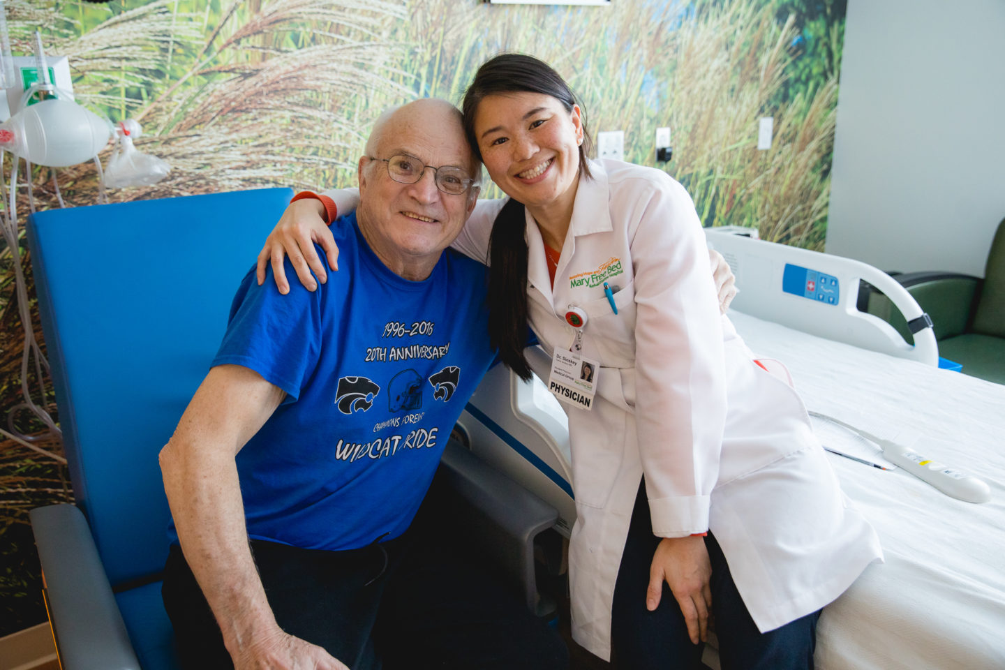 Dr. Yunna Sinskey With Bi Patient