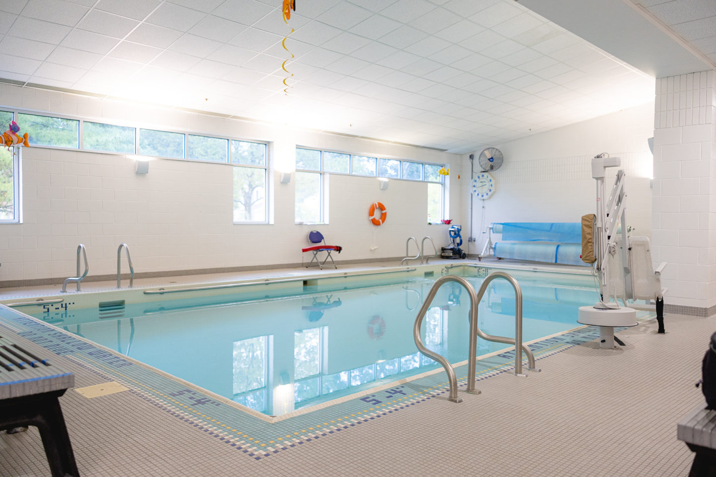 Holland Aquatic Center Therapy Pool