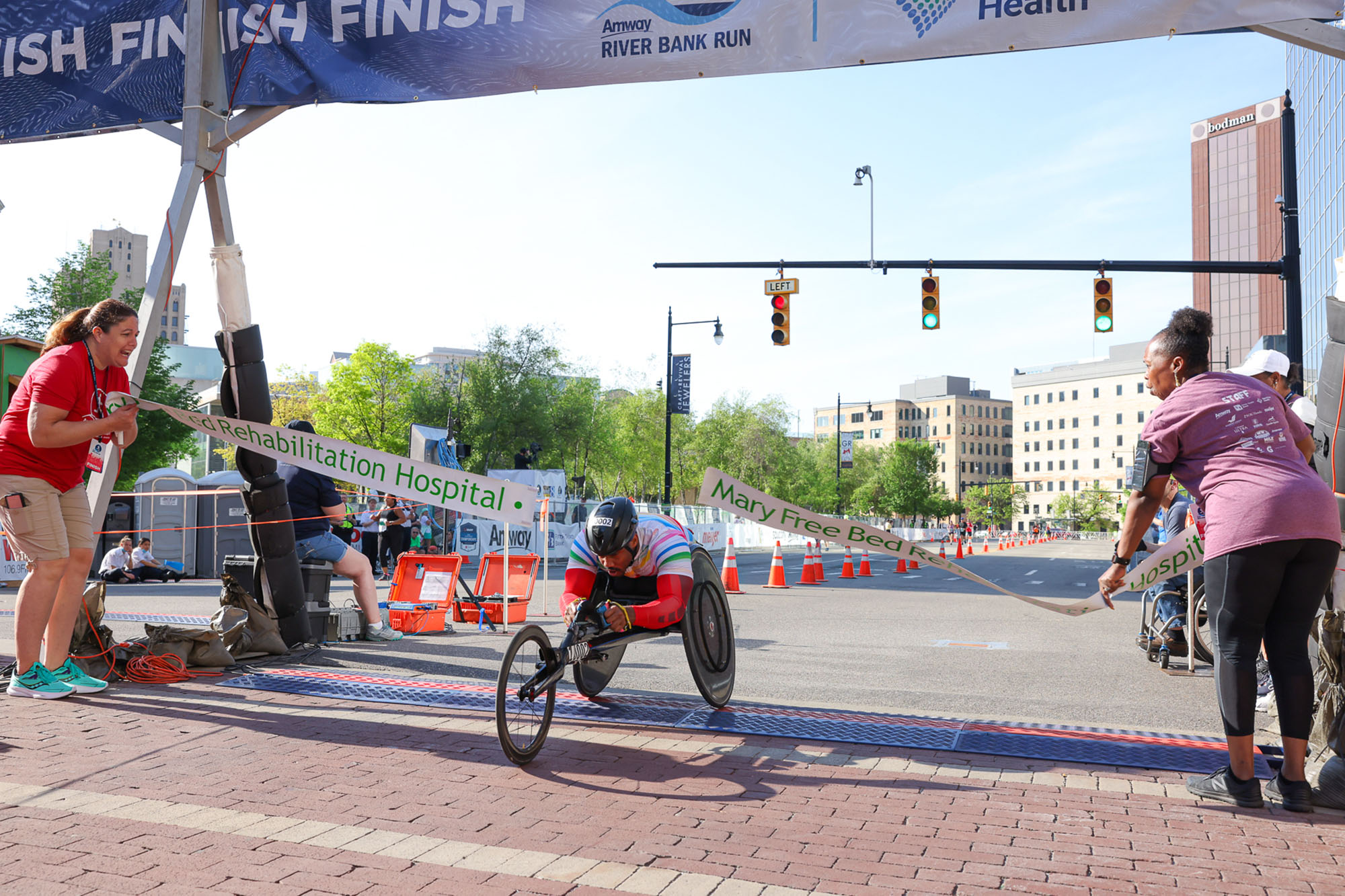 Wheelchair and Handcycles Geared up for Amway River Bank Run Mary