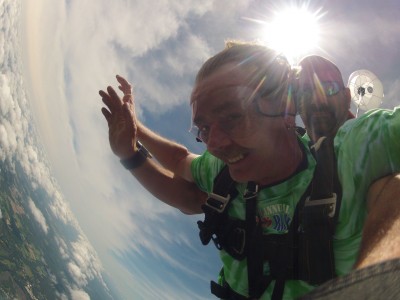 Mary Free Bed alum finds inspiration 12,000 feet above ground 18 Buddy Gargus Skydives for first time e1437079219896
