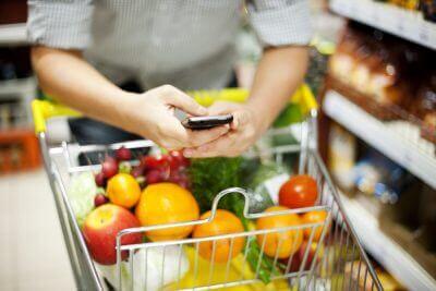 Grocery store tours: An expert’s guide to trimming costs, calories from your cart 12 Grocery store tour healthy grocery shopping e1476818515545