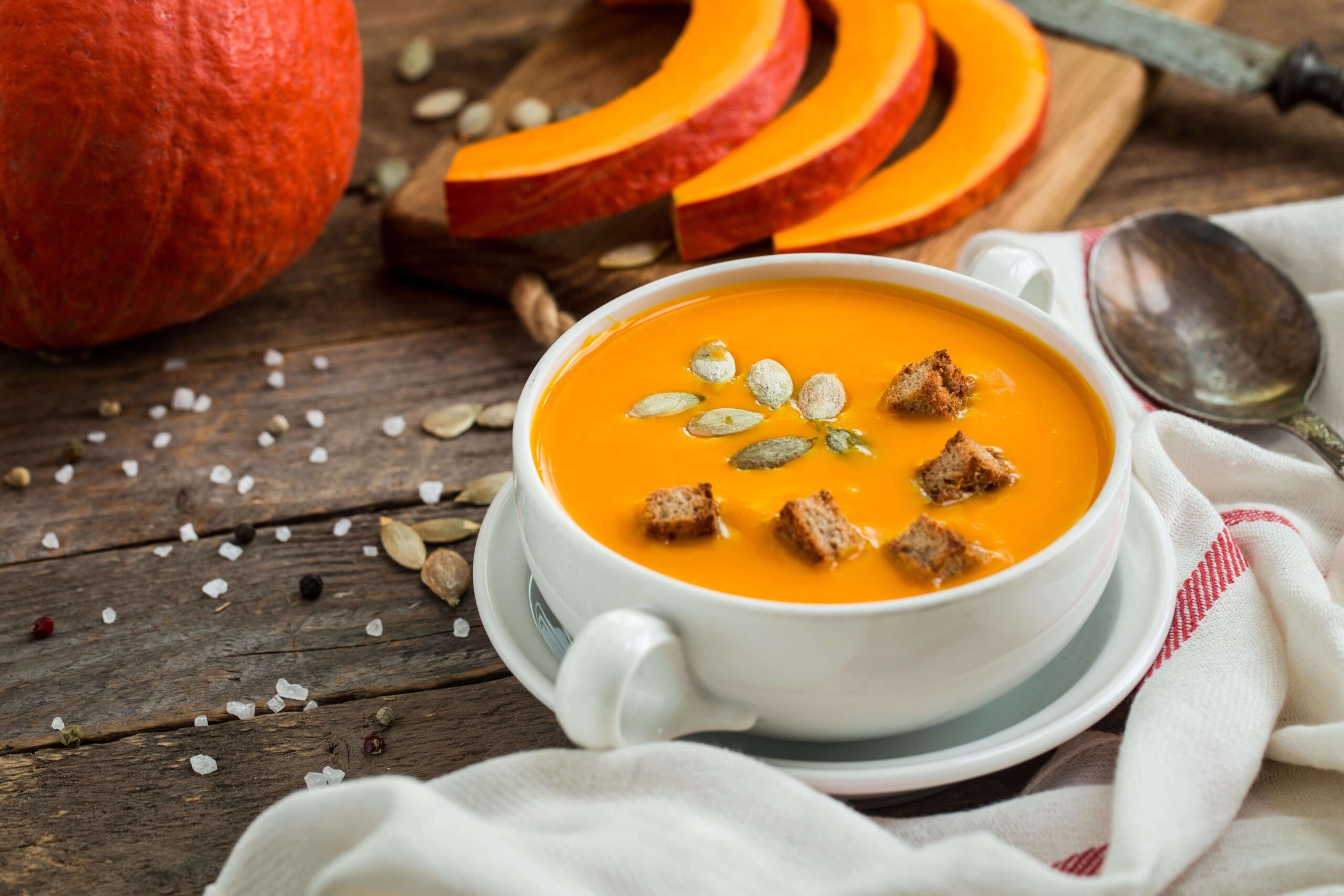 Healthy Fall Recipes pumpkin soup scaled
