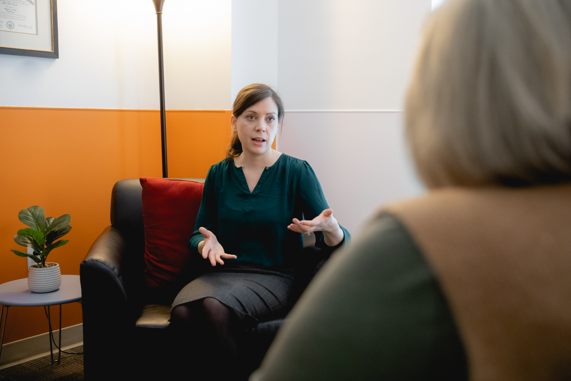 neuropsychology patient consulting with Mary free bed doctor