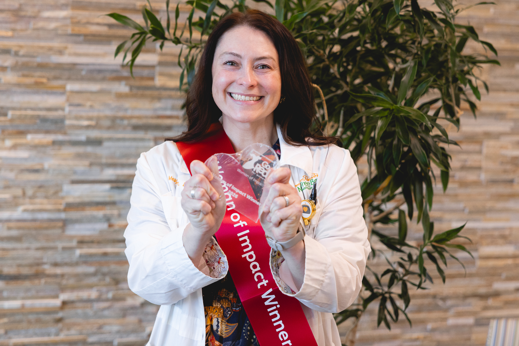 awards_dr_smith_american_heart_association_woman_of_impact_award_presentation_04_14_2026-6133